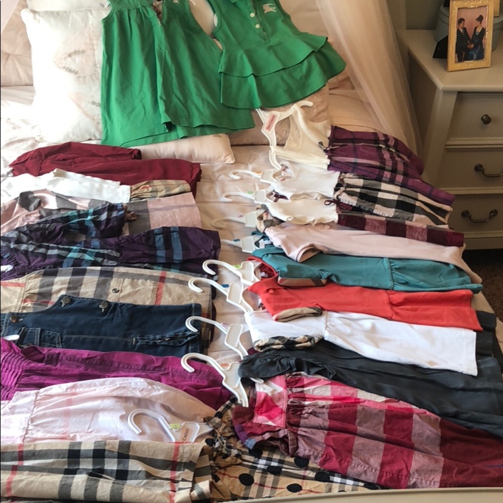 Yes  ✅ Burberry dresses 😀 14 left